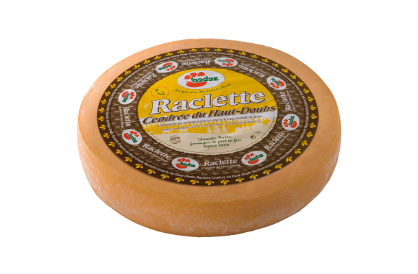 Raclette Badoz au lait cru la Cendrée du Haut-Doubs Raclette Badoz au lait cru la Cendrée du Haut-Doubs